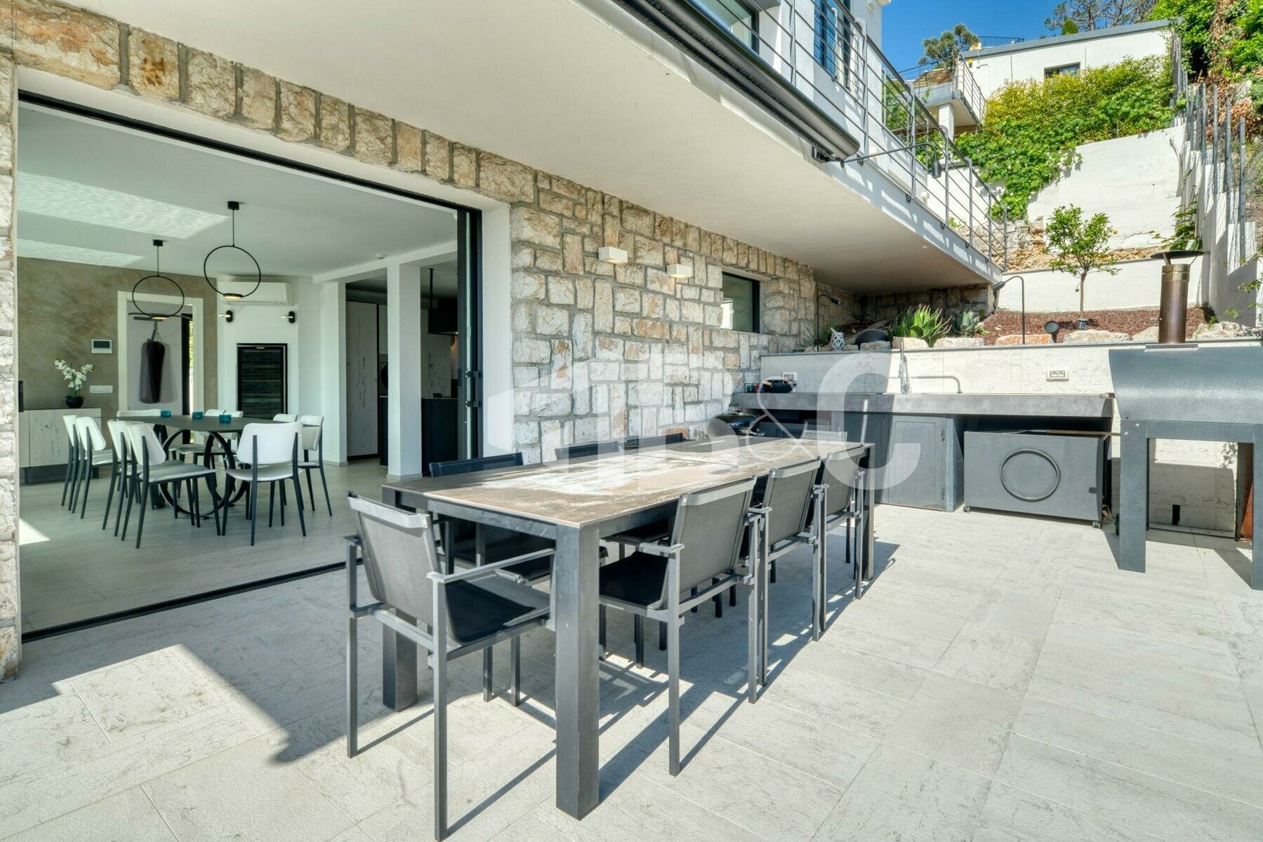 For sale La Turbie Villa / +5 rooms [VA2123] B&C Monaco Properties